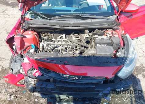 2013 Hyundai Accent Gs z USA, uszkodzony, nr VIN KMHCT5AE1DU071472